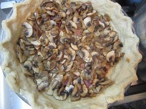 Tarta cu sunca si ciuperci